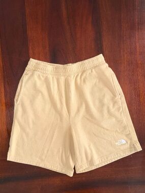 The North Face Men's Fleece Sweatshorts with Pockets - Size Small